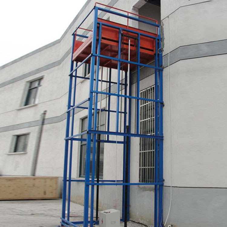 導軌式升降（jiàng）機